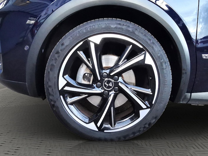 Vehicle image DS AUTOMOBILES DS7