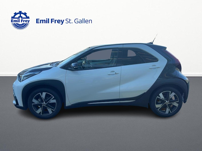 Vehicle image TOYOTA AYGO X