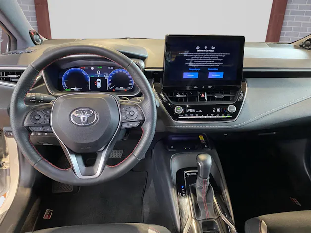 Toyota Corolla 2.0 HSD GR Sport inkl. Winterräder und Gratisservice 4 Jahre / 60000 Km ab 1. IV
