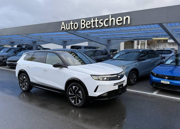 First vehicle image First vehicle image