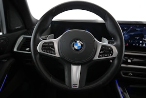 Vehicle image BMW X7 40d xDrive SAG