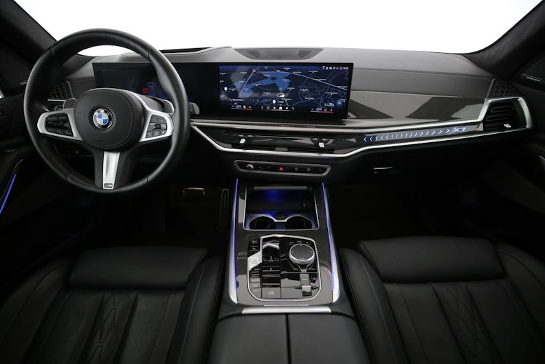 Vehicle image BMW X7