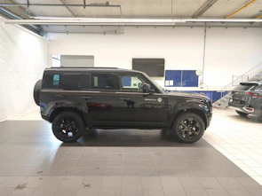 Fahrzeugbild LAND ROVER Defender 110 3.0 D I6 250 X-Dynamic SE