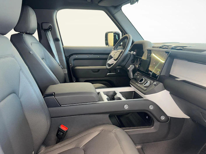 image du véhicule LAND ROVER DEFENDER