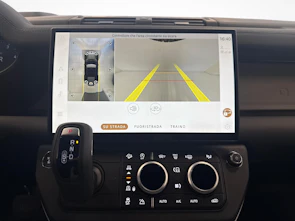 Fahrzeugbild LAND ROVER Defender 110 3.0 D I6 250 X-Dynamic SE