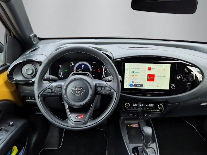 Vehicle image TOYOTA AYGO X