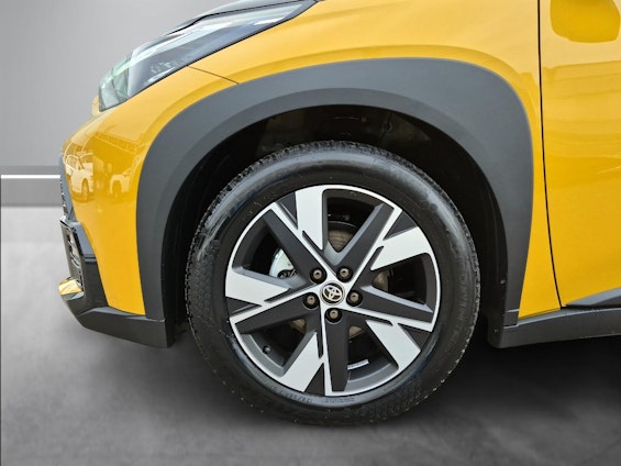 Vehicle image 12 Vehicle image 12