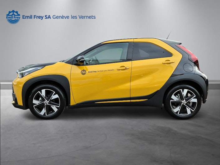 Vehicle image TOYOTA AYGO X
