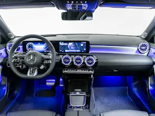 Mercedes-Benz A 35 AMG 4MATIC