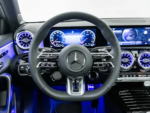 Mercedes-Benz A 35 AMG 4MATIC
