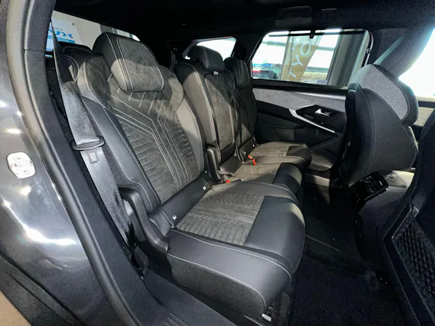 Peugeot 5008 1.2 Hybrid GT