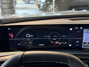 Peugeot 5008 1.2 Hybrid GT