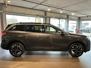 Peugeot 5008 1.2 Hybrid GT