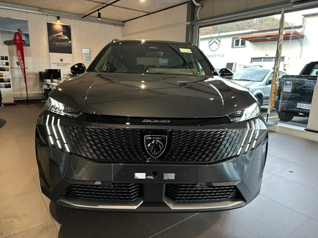 Peugeot 5008 1.2 Hybrid GT