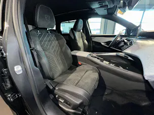 Peugeot 5008 1.2 Hybrid GT