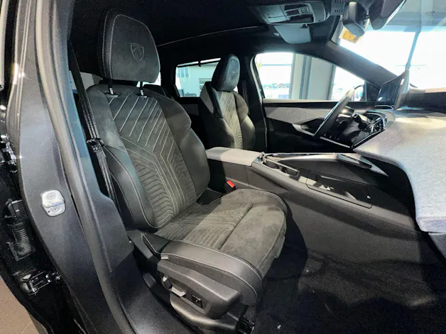 Peugeot 5008 1.2 Hybrid GT