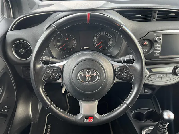Toyota Yaris 1.8 VVT-i GRMN