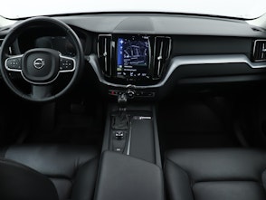 Vehicle image VOLVO XC60 2.0 T5 Momentum AWD
