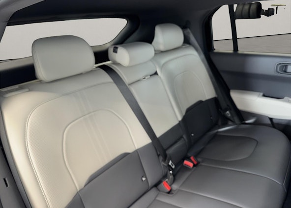 Vehicle image 11 Vehicle image 11