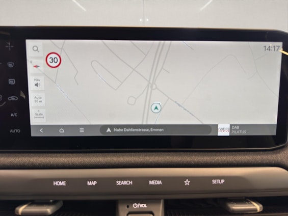 Vehicle image 13 Vehicle image 13