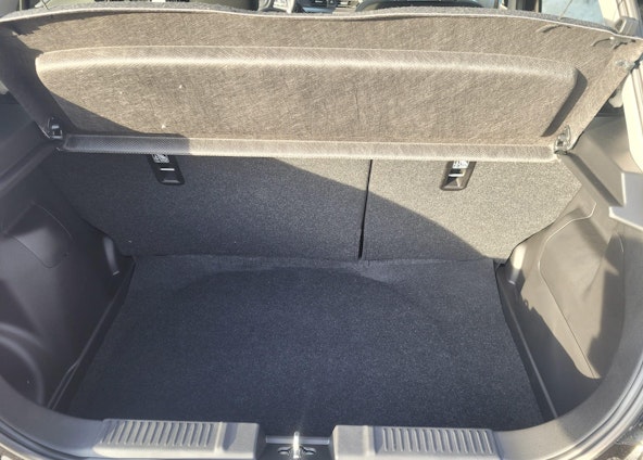 Vehicle image 7 Vehicle image 7