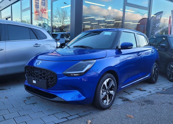 First vehicle image First vehicle image