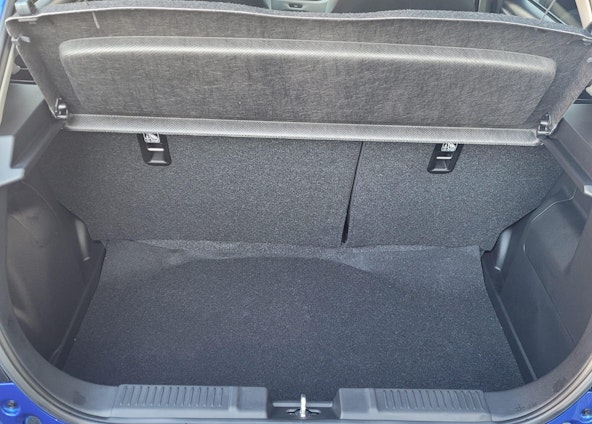 Vehicle image 7 Vehicle image 7