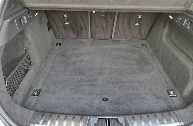 Vehicle image 10 Vehicle image 10