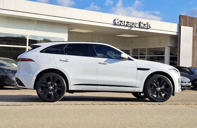 Vehicle image 4 Vehicle image 4