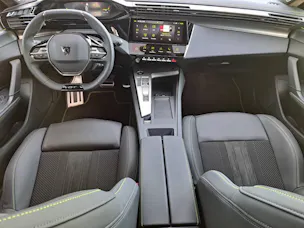 Peugeot 308 SW 1.2 145cv Hybrid GT