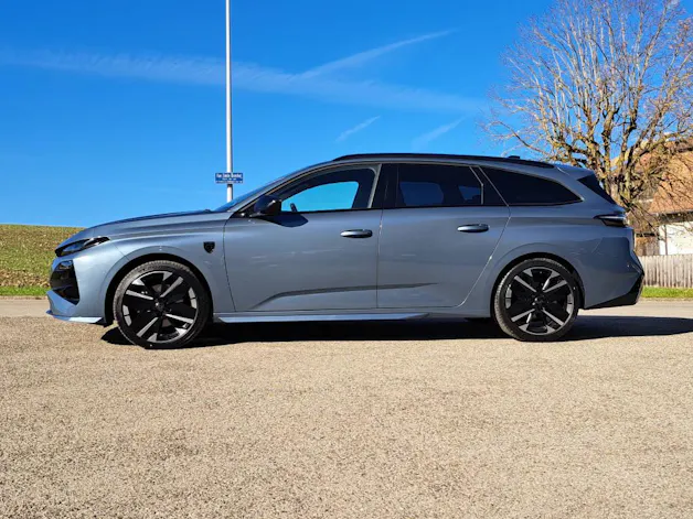 Peugeot 308 SW 1.2 145cv Hybrid GT