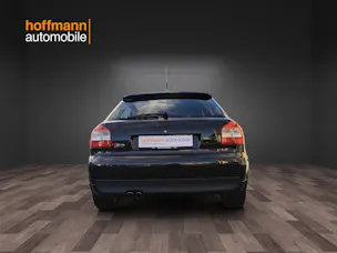 Audi S3 quattro