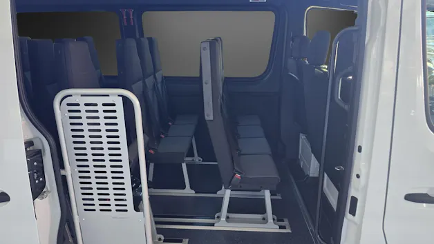 MERCEDES-BENZ eSprinter 420 PRO KA 3665mm S WORKER SCHULBUS