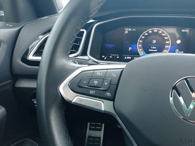 VW T-Roc 2.0 TSI R-Line DSG 4Motion