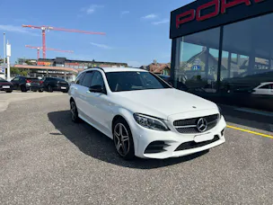 Mercedes-Benz C 200 AMG Line 4Matic 9G-Tronic