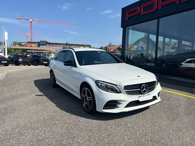 Mercedes-Benz C 200 AMG Line 4Matic 9G-Tronic