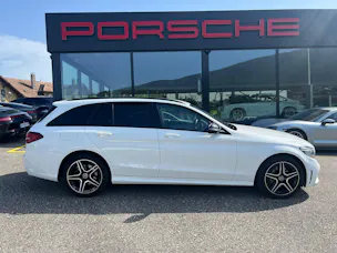 Mercedes-Benz C 200 AMG Line 4Matic 9G-Tronic