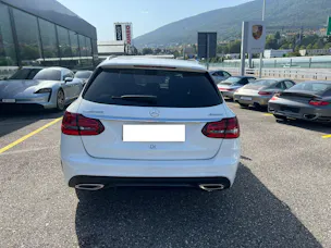Mercedes-Benz C 200 AMG Line 4Matic 9G-Tronic