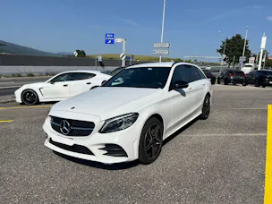 Mercedes-Benz C 200 AMG Line 4Matic 9G-Tronic