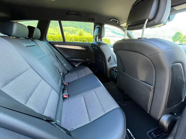 Mercedes-Benz C 230 Avantgarde 7G-Tronic
