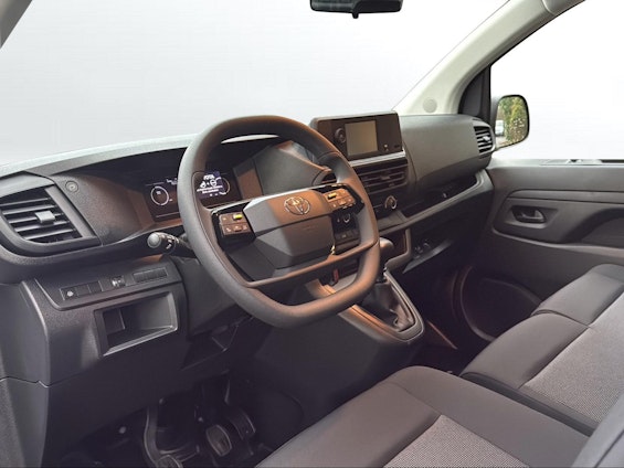 Vehicle image 7 Vehicle image 7