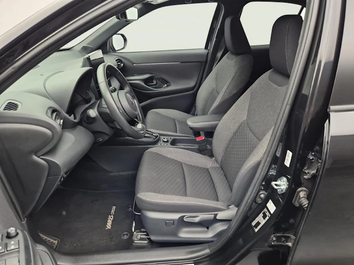 Fahrzeugbild TOYOTA YARIS CROSS