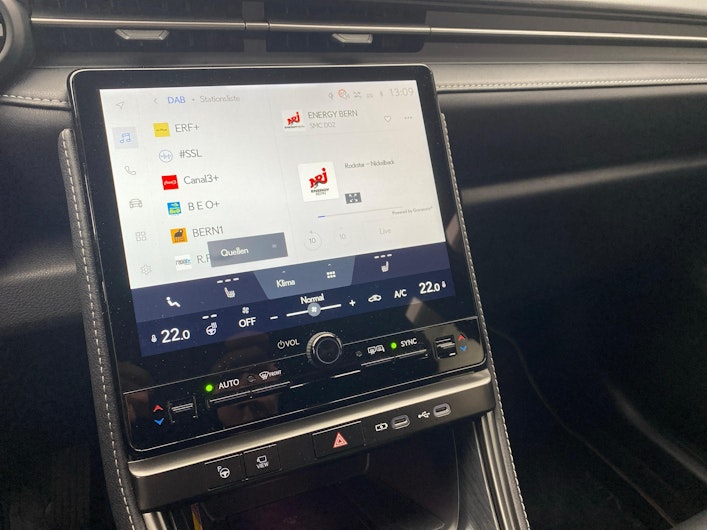 immagine del veicolo LEXUS LBX