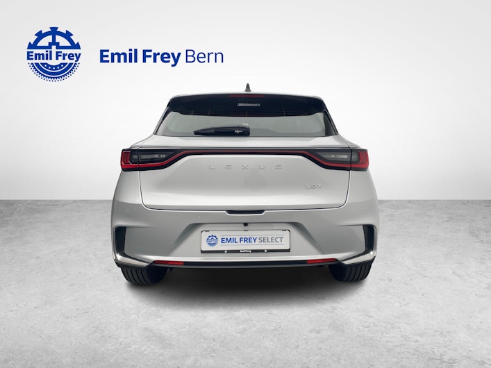 immagine del veicolo LEXUS LBX