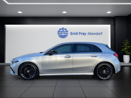 MERCEDES-BENZ A 200 Night Star AMG Line 2