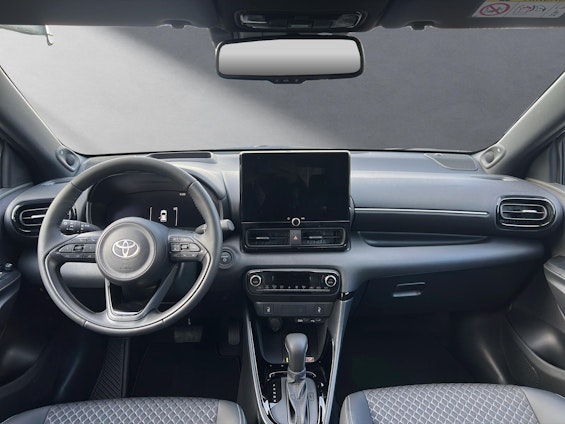 Vehicle image 3 Vehicle image 3