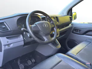 Toyota PROACE Kab.-Ch. H1 L1 2.0 D 150