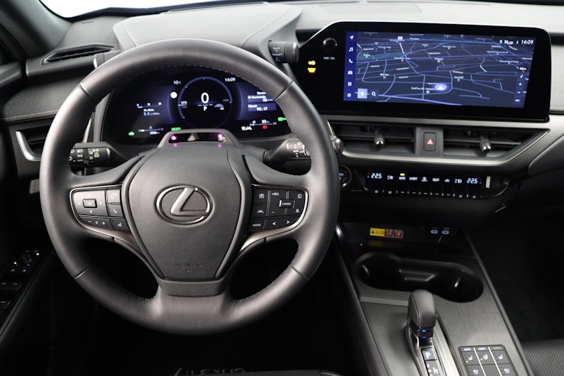 Vehicle image LEXUS UX