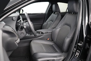 Vehicle image LEXUS UX 300h Excellence