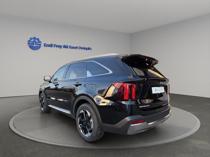 Vehicle image KIA SORENTO